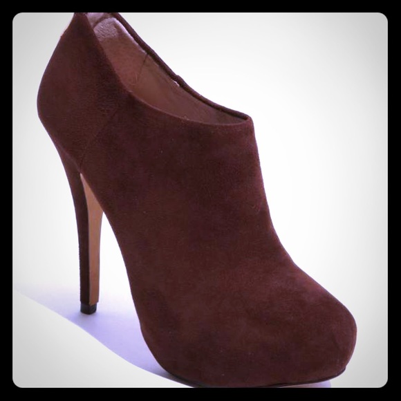 Vince Camuto Shoes - “Jerrell”Brown Suede Booties by Vince Camuto